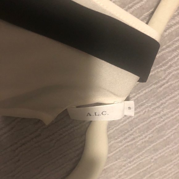 ALC Tops - Picture 4 of 4